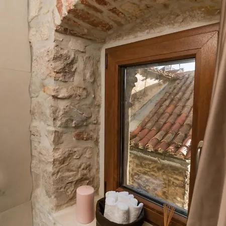 Luxury Studio Eminence In The Old Center Of On Pjaca Square Apartment Split