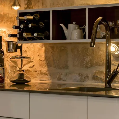 Luxury Studio Eminence In The Old Center Of On Pjaca Square Split