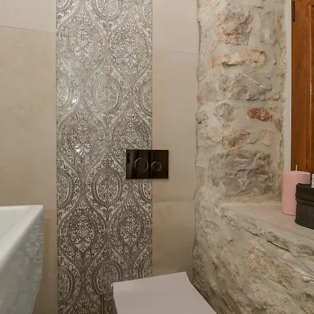 Luxury Studio Eminence In The Old Center Of On Pjaca Square Split