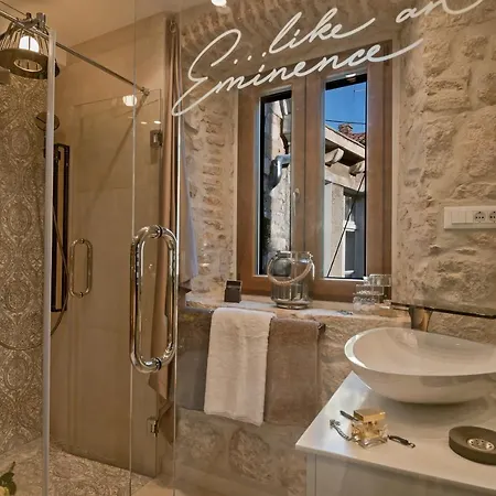 Luxury Studio Eminence In The Old Center Of On Pjaca Square Apartment Split