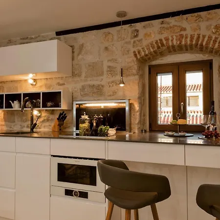 Apartment Luxury Studio Eminence In The Old Center Of On Pjaca Square Split